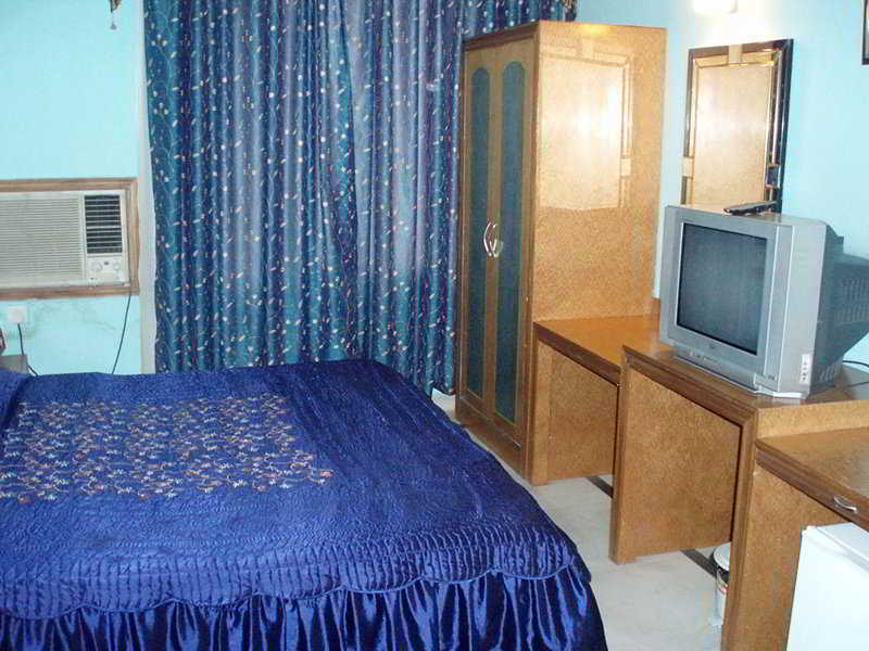 Fabhotel Ashu Palace Karol Bagh Delhi Pokój zdjęcie