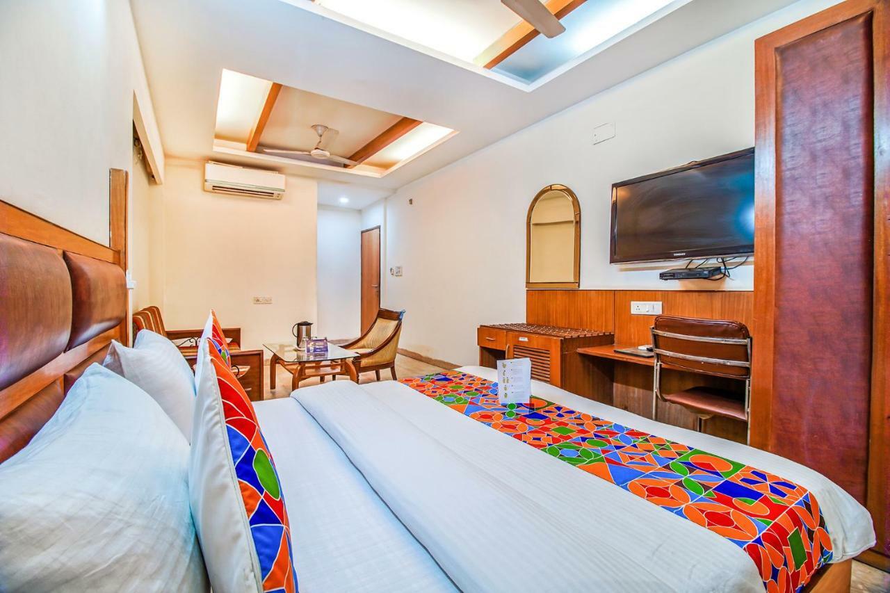 Fabhotel Ashu Palace Karol Bagh Delhi Zewnętrze zdjęcie