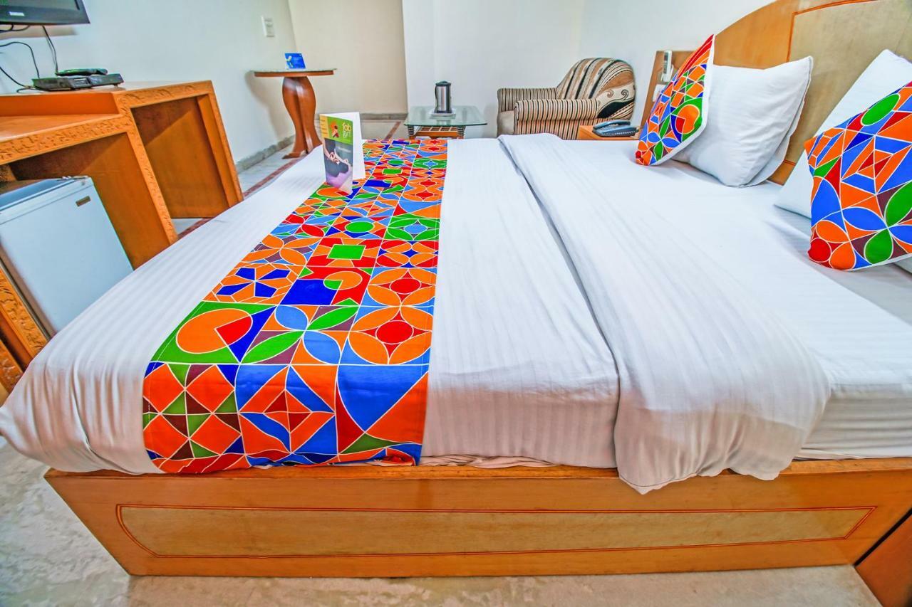 Fabhotel Ashu Palace Karol Bagh Delhi Zewnętrze zdjęcie